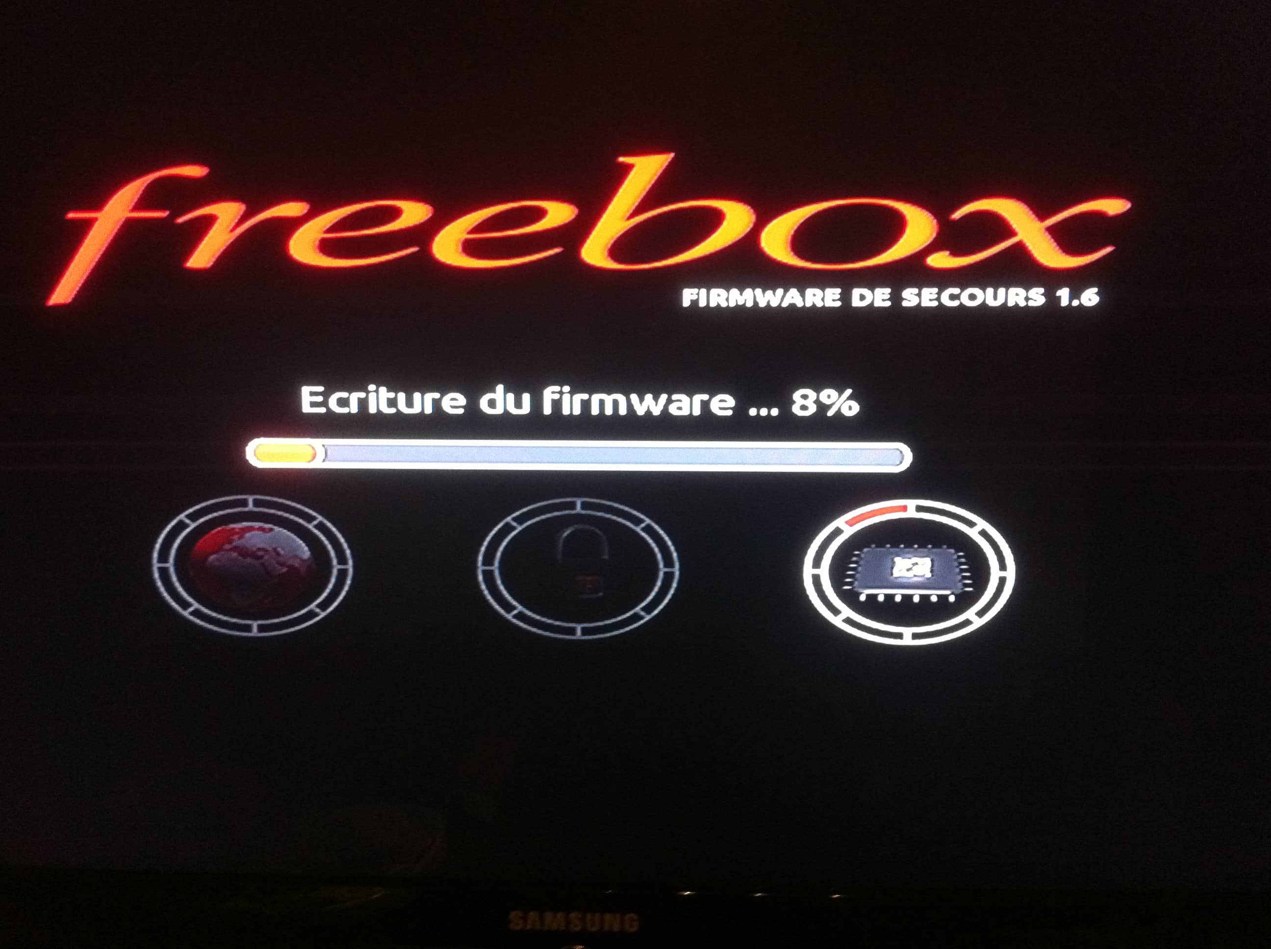Freebox Revolution : prise en main de la Freebox Server [MAJ