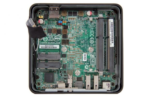 Intel-NUC-CM