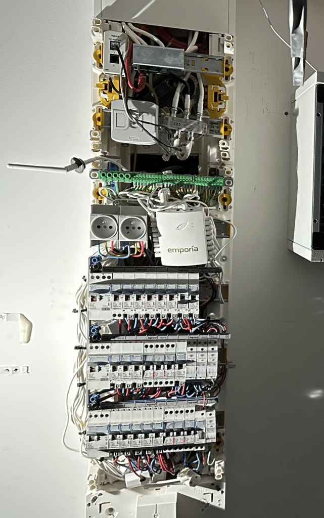 INNR - Prise intelligente Zigbee 3.0 extérieure 10A - version EU